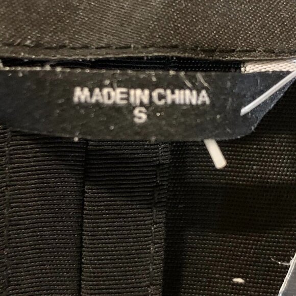 Bebe Women's Short Trench Button Up Flowy Coat Size X NWT - Picture 8 of 14